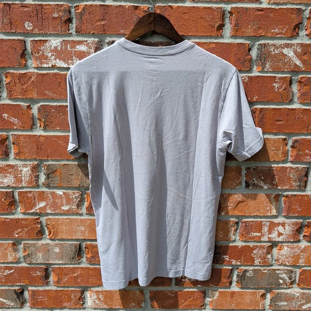 The North Face T-Shirt Mens Medium Grey Boston Graphic Slim Fit Short Sleeve